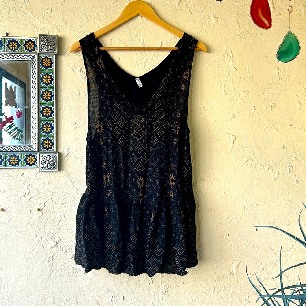 Intimately Free People Boho Starburst Top ✨ size Medium